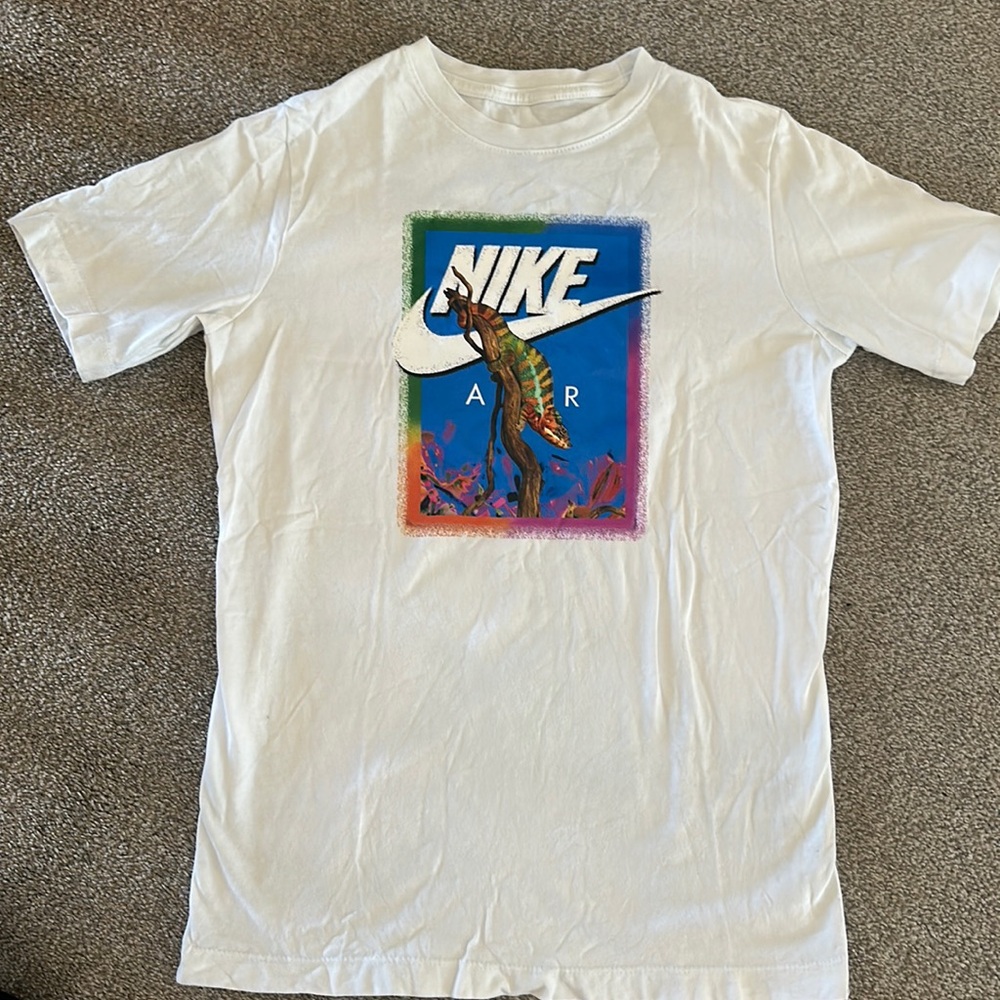 Boys Nike Tee